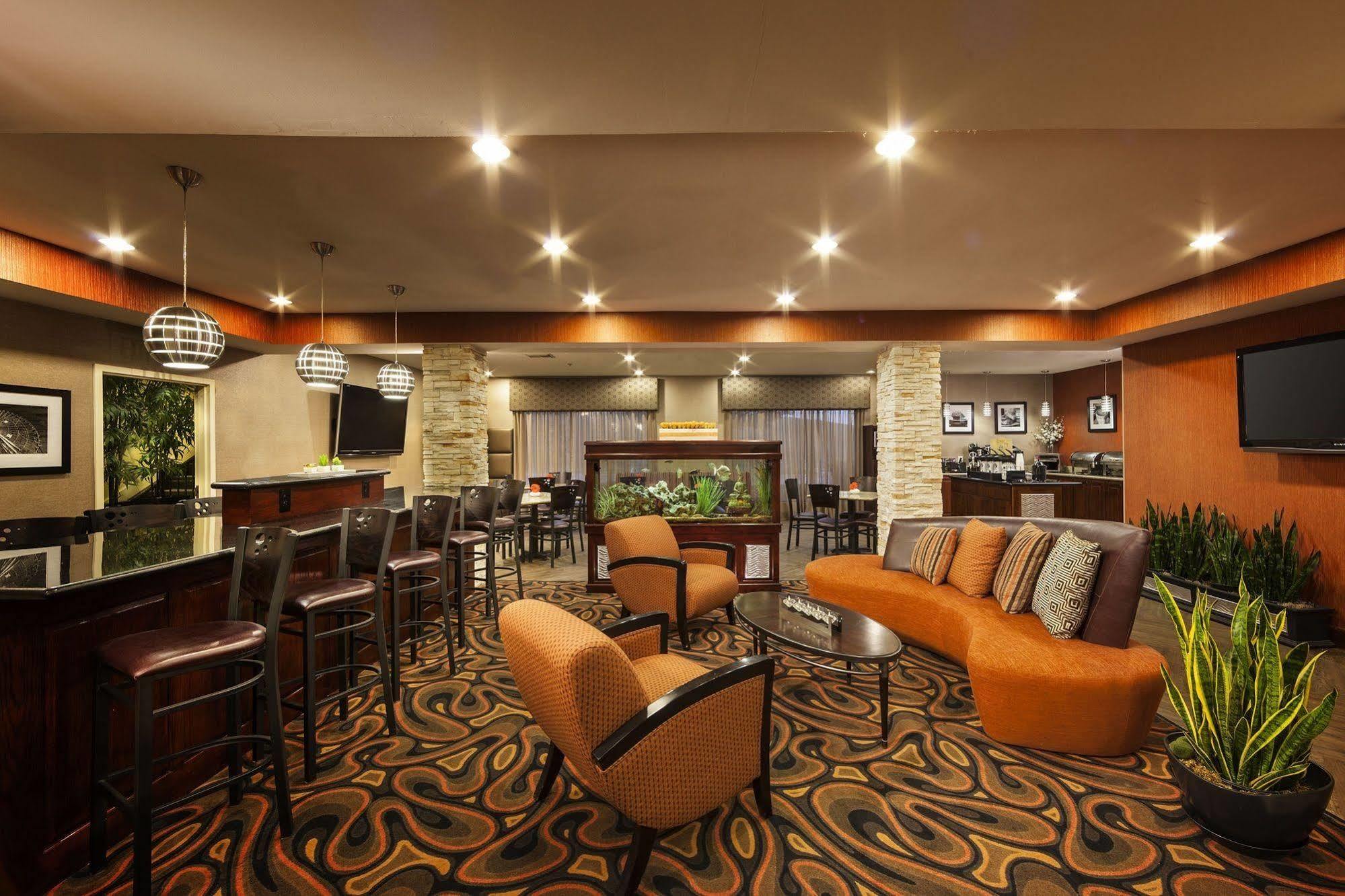 Best Western Plus Lewisville Flower Mound Exteriör bild
